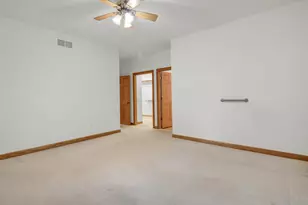 1020 S Oak St, Lake City, MN 55041 - Photo 23