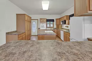 1020 S Oak St, Lake City, MN 55041 - Photo 15