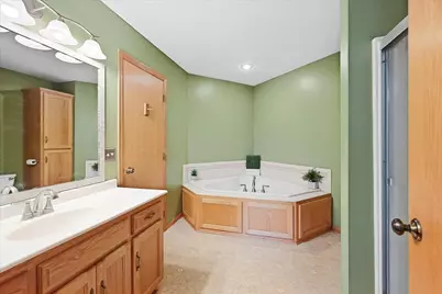 952 S Chestnut Street, Belle Plaine, MN 56011 - Photo 15