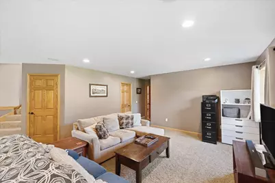 952 S Chestnut Street, Belle Plaine, MN 56011 - Photo 19