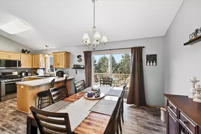 952 S Chestnut Street, Belle Plaine, MN 56011 - Photo 7