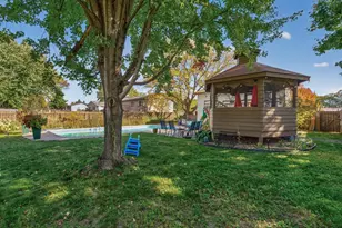 2236 Helena Ave N, Oakdale, MN 55128 - Photo 49