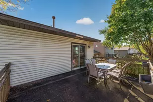 2236 Helena Ave N, Oakdale, MN 55128 - Photo 39