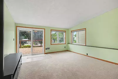 549 18th Avenue N, South Saint Paul, MN 55075 - Photo 7