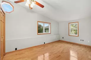 549 18th Ave N, South Saint Paul, MN 55075 - Photo 9