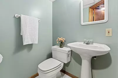 1658 Sherburne Avenue, Saint Paul, MN 55104 - Photo 31