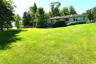 1217 Taft St E, Thief River Falls, MN 56701 - Photo 3