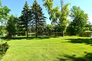 1217 Taft St E, Thief River Falls, MN 56701 - Photo 5