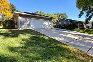 1464 6th Ave SE, Rochester, MN 55904 - Photo 33