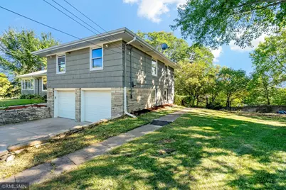 3533 W 103rd Street, Bloomington, MN 55431 - Photo 31