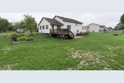 7085 148th Lane NW, Ramsey, MN 55303 - Photo 3
