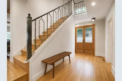 383 Portland Avenue #Carriage House, Saint Paul, MN 55102 - Photo 13
