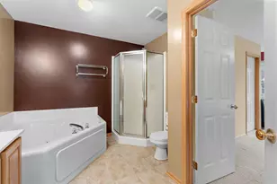 8841 Brunswick Path, Inver Grove Heights, MN 55076 - Photo 29