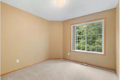8841 Brunswick Path, Inver Grove Heights, MN 55076 - Photo 33