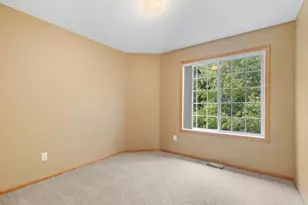 8841 Brunswick Path, Inver Grove Heights, MN 55076 - Photo 33