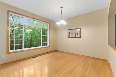 8841 Brunswick Path, Inver Grove Heights, MN 55076 - Photo 11