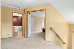 8841 Brunswick Path, Inver Grove Heights, MN 55076 - Photo 23