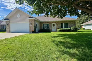 1112 Travis Rd, Marshall, MN 56258 - Photo 1