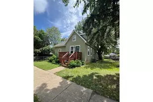 878 Monroe Ct, Saint Paul, MN 55102 - Photo 1