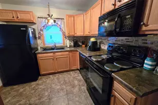 504 6th Ave SW, Pipestone, MN 56164 - Photo 9