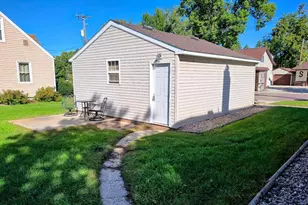 504 6th Ave SW, Pipestone, MN 56164 - Photo 5