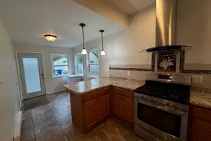 864 Delaware Ave, Saint Paul, MN 55107 - Photo 9