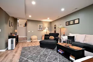 1981 29th St SE, Rochester, MN 55904 - Photo 17