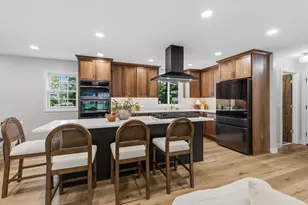5613 Warden Ave, Edina, MN 55436 - Photo 3