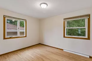 1616 Sandhurst Ave E, Maplewood, MN 55109 - Photo 43