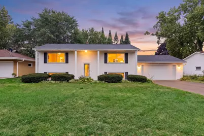 1616 Sandhurst Avenue E, Maplewood, MN 55109 - Photo 1