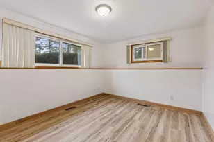 1616 Sandhurst Ave E, Maplewood, MN 55109 - Photo 57