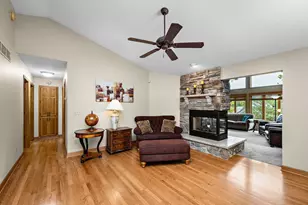 16185 Inglewood Dr, Lakeville, MN 55044 - Photo 5