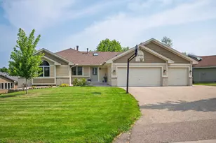 16185 Inglewood Dr, Lakeville, MN 55044 - Photo 1