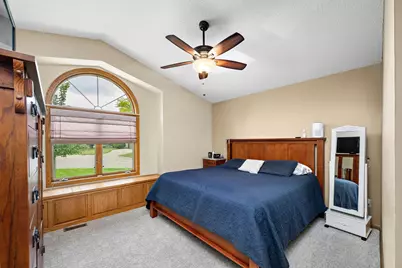 16185 Inglewood Drive, Lakeville, MN 55044 - Photo 19