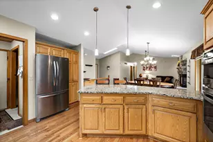 16185 Inglewood Dr, Lakeville, MN 55044 - Photo 15