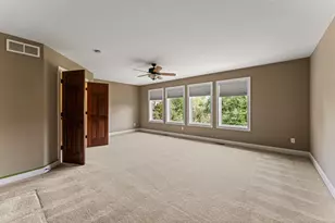 21761 Pine Tree Cir, Lakeville, MN 55044 - Photo 37