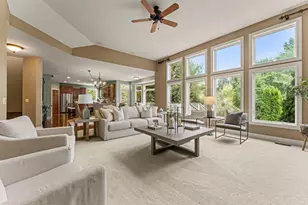 21761 Pine Tree Cir, Lakeville, MN 55044 - Photo 9