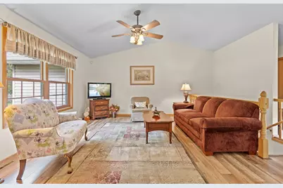 13867 Knollwood Drive, Baxter, MN 56425 - Photo 11