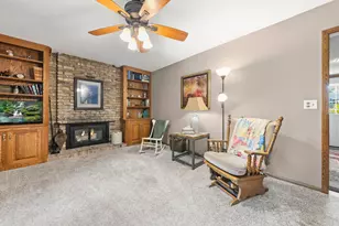 228 Walnut Ln, Apple Valley, MN 55124 - Photo 39