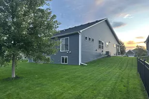 6597 91st Alcove S, Cottage Grove, MN 55016 - Photo 5