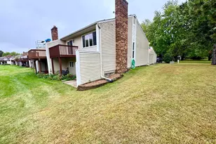 10498 Yorktown Ln N, Maple Grove, MN 55369 - Photo 1