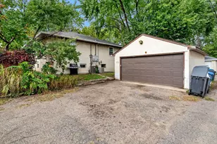 5749 Bloomington Ave, Minneapolis, MN 55417 - Photo 3
