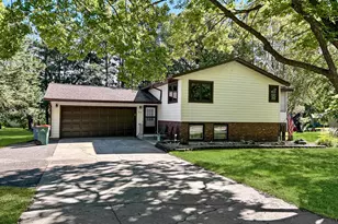 814 10th St SW, Wadena, MN 56482 - Photo 1