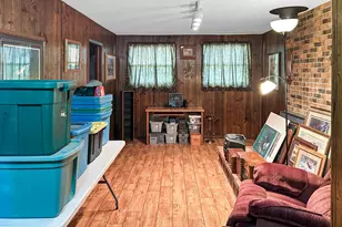 814 10th St SW, Wadena, MN 56482 - Photo 21