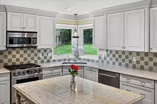 2398 Hunter Dr, Chanhassen, MN 55317 - Photo 31