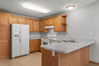 2187 Cleveland Way S, Cambridge, MN 55008 - Photo 7