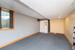 4543 Oliver Ave N, Minneapolis, MN 55412 - Photo 21