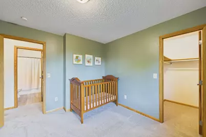 7081 Upper 36th Street N, Oakdale, MN 55128 - Photo 15