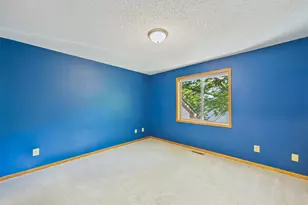 7081 Upper 36th St N, Oakdale, MN 55128 - Photo 13