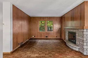 124 Natchez Ave N, Golden Valley, MN 55422 - Photo 7